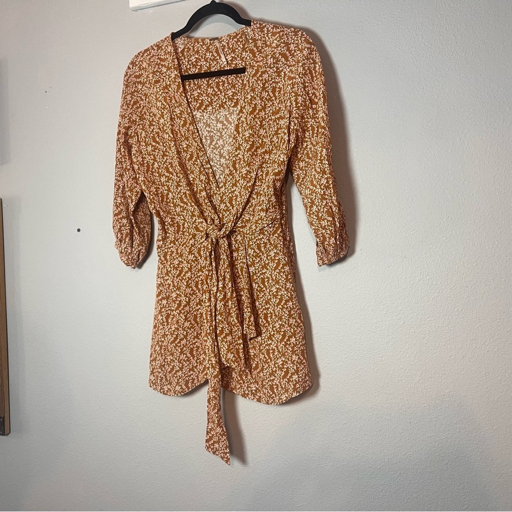 Free People Clara Front Tie Tunic Blouse Faux Wrap Brown Floral Size XS